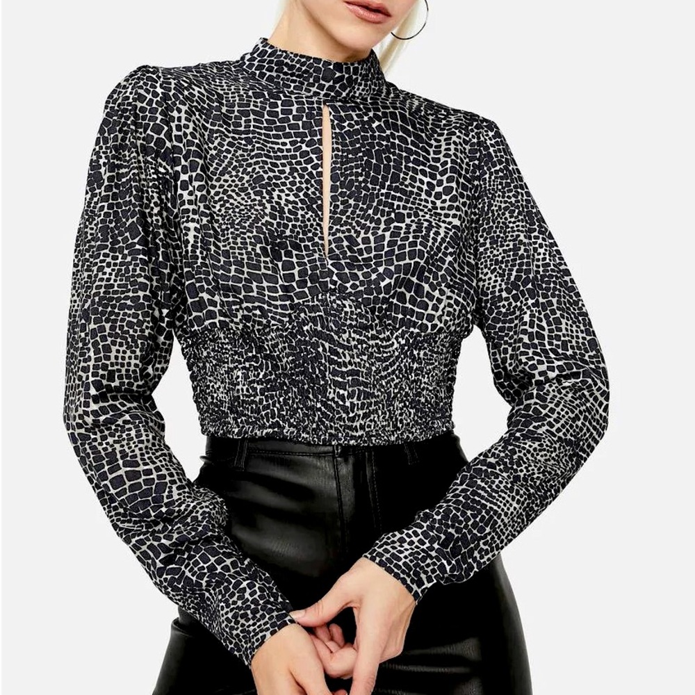RARE!! NWT Dolls Kill Abstract Croc Black Cutout Belovy Top
